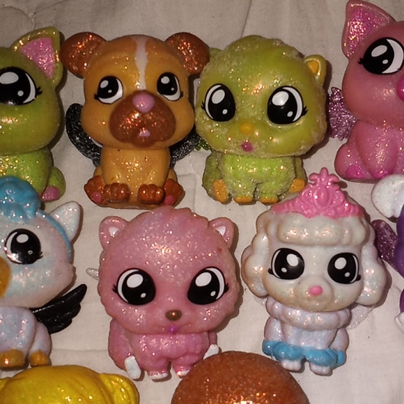 Tic Tac Toy XOXO Exclusive Glitter Friends Animals Toys Cake Topper - Picture 2 of 12